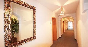 Hotel Zum Forst 3*