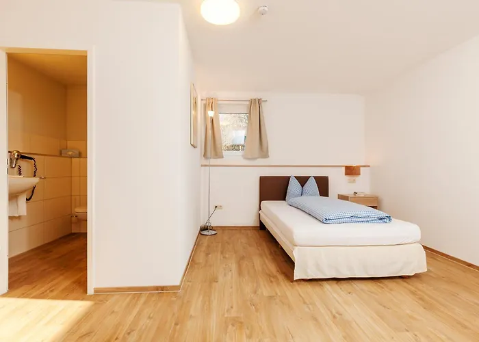 Zum Forst Hotel