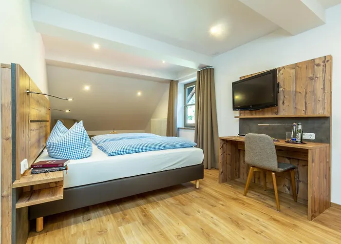 Zum Forst Hotel 3*