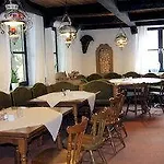 ホテル Zum Forst Kranzberg
