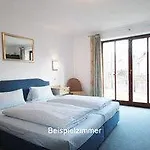 ホテル Zum Forst Kranzberg