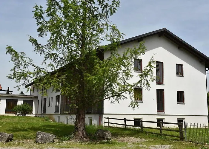 Zum Forst 3* Kranzberg